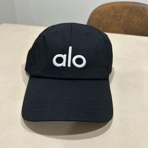 Alo Black Hat